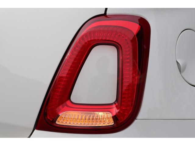 ５００ １．２　ドルチェ　クルコン　ガラスルーフ　白黒半革　Ｕｃｏｎｎｅｃｔ　ＡｐｐｌｅＣａｒＰｌａｙ　ＢＴ　ＵＳＢ　Ａストップ　ＨＩＤ　Ｆ／Ｒフォグ　ステアＳ　ドラレコ前後　ＥＴＣ　純Ｆマット　純１５ｉｎｃｈＡＷ　スペアキー（63枚目）