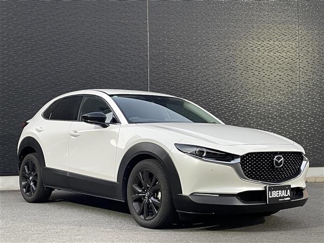 ＣＸ－３０ ２０Ｓ　ブラックトーンエディション　当店買取車両　１オナ　ＡＣＣ　ＢＳＭ　ＨＵＤ　純正ナビ　ＣａｒＰｌａｙ　地デジ　ＢＴ　ＨＤＭＩ　３６０°　シートＨ　Ｐシート　ＬＥＤ　Ａハイビーム　Ａホールド　Ｐシフト　純正１８インチＡＷ　ＥＴＣ（9枚目）