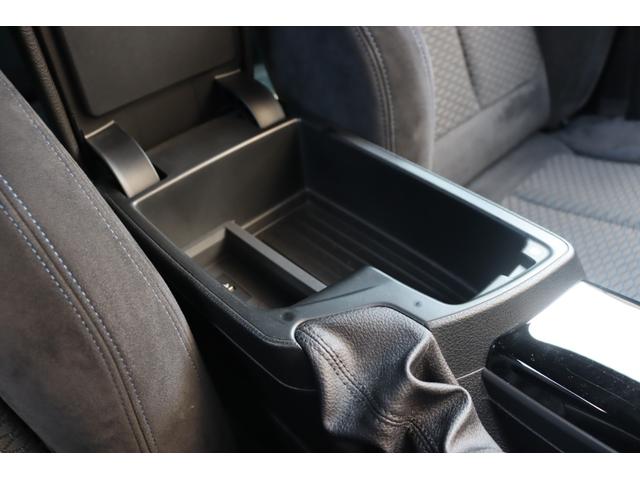 ＬＩＢＥＲＡＬＡの名前の由来はラテン語で「ｌｉｂｅｒａ：自由」と「ａｌａ：翼」を意味し、それらを組合せた造語です。自由な翼を得て思う存分人生を謳歌して欲しいという願いが込められています。