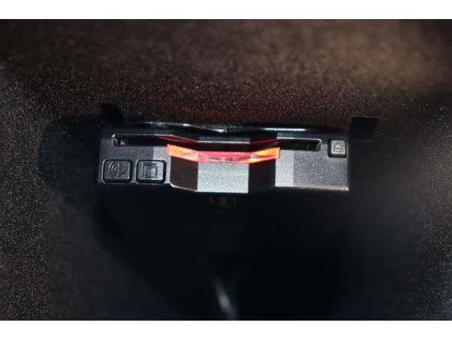 ５００８ ＧＴライン　ブルーＨＤｉ　１オナ　衝突軽減　ＡＣＣ　ＢＳＭ　純正ディスプレイＡ　ＣａｒＰｌａｙ　ＢＴ　ワイヤレス充電　Ｂカメラ　コーナーＳ　半革　シートＨ　Ｐシート　ステアＳ　Ｐシフト　純１８インチＡＷ　純ドアバイザー　ＥＴＣ（31枚目）