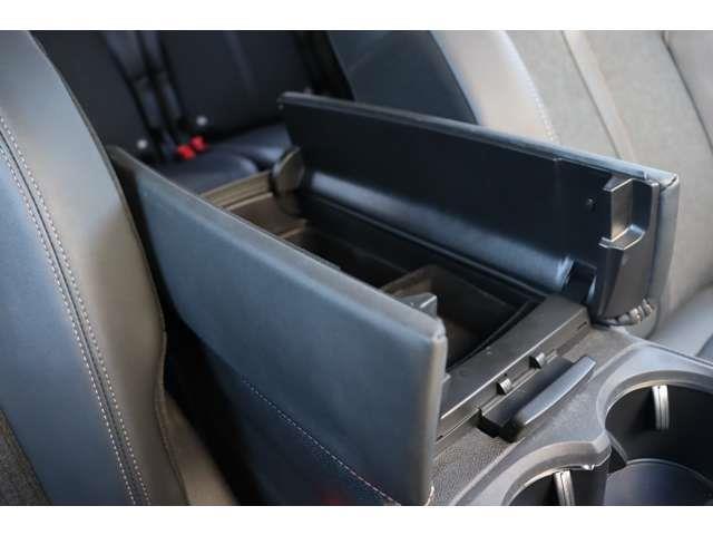 ５００８ ＧＴライン　ブルーＨＤｉ　１オナ　衝突軽減　ＡＣＣ　ＢＳＭ　純正ディスプレイＡ　ＣａｒＰｌａｙ　ＢＴ　ワイヤレス充電　Ｂカメラ　コーナーＳ　半革　シートＨ　Ｐシート　ステアＳ　Ｐシフト　純１８インチＡＷ　純ドアバイザー　ＥＴＣ（32枚目）