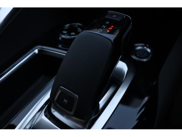 ５００８ ＧＴライン　ブルーＨＤｉ　１オナ　衝突軽減　ＡＣＣ　ＢＳＭ　純正ディスプレイＡ　ＣａｒＰｌａｙ　ＢＴ　ワイヤレス充電　Ｂカメラ　コーナーＳ　半革　シートＨ　Ｐシート　ステアＳ　Ｐシフト　純１８インチＡＷ　純ドアバイザー　ＥＴＣ（45枚目）