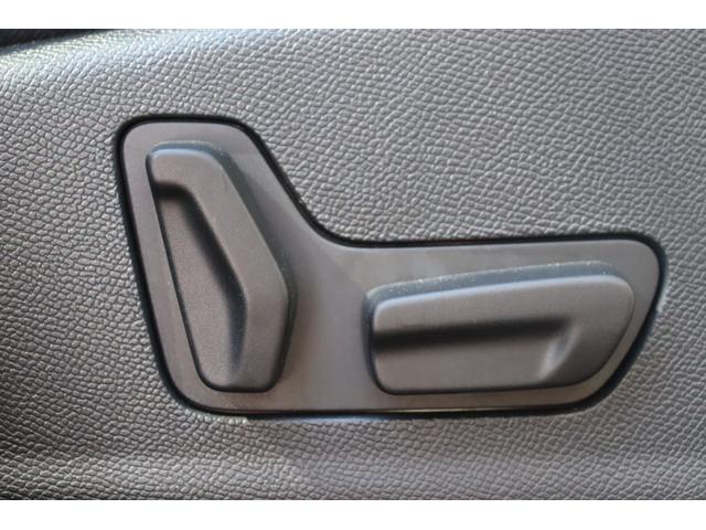 ５００８ ＧＴライン　ブルーＨＤｉ　１オナ　衝突軽減　ＡＣＣ　ＢＳＭ　純正ディスプレイＡ　ＣａｒＰｌａｙ　ＢＴ　ワイヤレス充電　Ｂカメラ　コーナーＳ　半革　シートＨ　Ｐシート　ステアＳ　Ｐシフト　純１８インチＡＷ　純ドアバイザー　ＥＴＣ（53枚目）