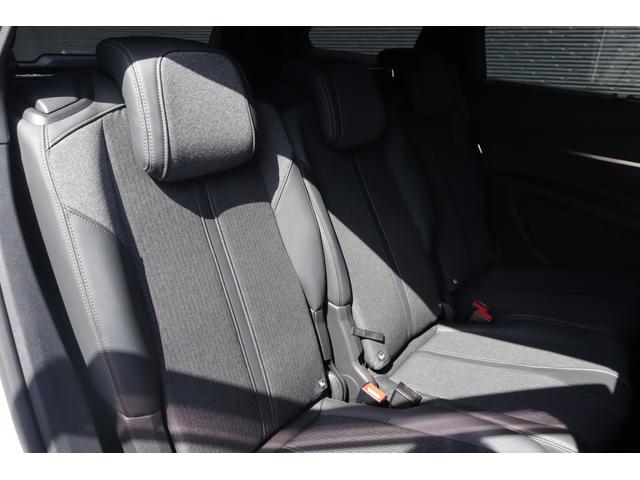 ５００８ ＧＴライン　ブルーＨＤｉ　１オナ　衝突軽減　ＡＣＣ　ＢＳＭ　純正ディスプレイＡ　ＣａｒＰｌａｙ　ＢＴ　ワイヤレス充電　Ｂカメラ　コーナーＳ　半革　シートＨ　Ｐシート　ステアＳ　Ｐシフト　純１８インチＡＷ　純ドアバイザー　ＥＴＣ（55枚目）