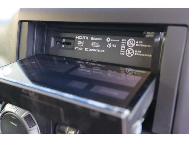 ジープ・ラングラーアンリミテッド スポーツ　当店買取車両　クルコン　社外ナビ　地デジ　ＢＴ　ＣＤ／ＤＶＤ　Ｂカメラ　サイドカメラ　ステアＳ　ＬＥＤライト　Ｆ／Ｒフォグ　純正１８インチＡＷ　純正フロアマット　ＥＴＣ　リモコンキー　スペアキー１本（25枚目）