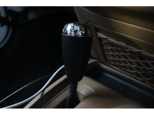 ジープ・ラングラーアンリミテッド サハラ　当店買取車両　社外グリル　Ｓステップ　ＡＬＰＩＮＥサウンド　クルコン　社外ナビ　地デジ　ＢＴ　Ｂカメラ　Ｓカメラ　茶本革　シートＨ　社外ＬＥＤライト　Ａライト　Ｆ／Ｒフォグ　純正１８インチＡＷ　ＥＴＣ（42枚目）