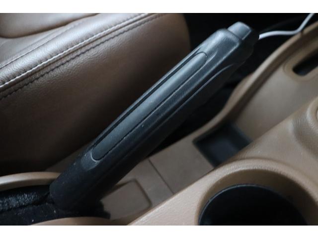 ジープ・ラングラーアンリミテッド サハラ　当店買取車両　社外グリル　Ｓステップ　ＡＬＰＩＮＥサウンド　クルコン　社外ナビ　地デジ　ＢＴ　Ｂカメラ　Ｓカメラ　茶本革　シートＨ　社外ＬＥＤライト　Ａライト　Ｆ／Ｒフォグ　純正１８インチＡＷ　ＥＴＣ（44枚目）