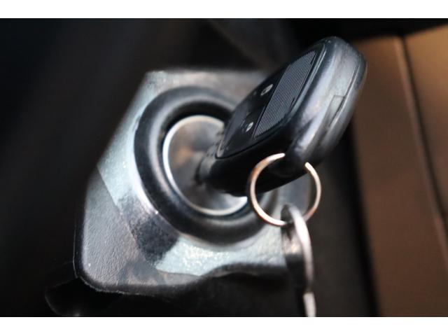 ジープ・ラングラーアンリミテッド サハラ　当店買取車両　社外グリル　Ｓステップ　ＡＬＰＩＮＥサウンド　クルコン　社外ナビ　地デジ　ＢＴ　Ｂカメラ　Ｓカメラ　茶本革　シートＨ　社外ＬＥＤライト　Ａライト　Ｆ／Ｒフォグ　純正１８インチＡＷ　ＥＴＣ（51枚目）