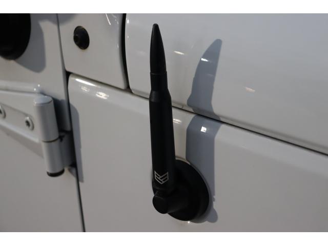 ジープ・ラングラーアンリミテッド サハラ　当店買取車両　社外グリル　Ｓステップ　ＡＬＰＩＮＥサウンド　クルコン　社外ナビ　地デジ　ＢＴ　Ｂカメラ　Ｓカメラ　茶本革　シートＨ　社外ＬＥＤライト　Ａライト　Ｆ／Ｒフォグ　純正１８インチＡＷ　ＥＴＣ（61枚目）