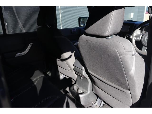 ジープ・ラングラーアンリミテッド サハラ 当店買取車両 クルコン 社外ナビ 地デジ BT アルパインサウンド Bカメラ 社外LEDヘッドライト Aライト F/Rフォグ ステアS サイドステップ 純正18インチAW 社外ドラレコ前後 ETC(56枚目)