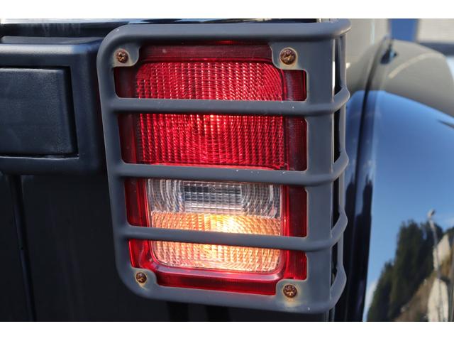 ジープ・ラングラーアンリミテッド サハラ 当店買取車両 クルコン 社外ナビ 地デジ BT アルパインサウンド Bカメラ 社外LEDヘッドライト Aライト F/Rフォグ ステアS サイドステップ 純正18インチAW 社外ドラレコ前後 ETC(63枚目)