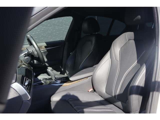 ５シリーズ ５３０ｉ　Ｍスポーツ　当店買取車両　インテリジェントＳ　ＡＣＣ　ＢＳＭ　純ナビ　ＴＶ　ＢＴ　３６０°　コーナーＳ　黒革　全席シートＨ　Ｐシート　ステアＳ　Ｐシフト　ＬＥＤ　Ａハイビーム　純正１９インチＡＷ　ＥＴＣ　ドラレコ（6枚目）