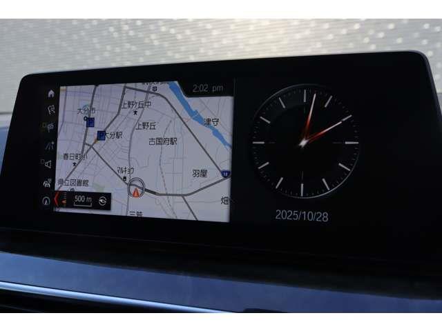 ５シリーズ ５３０ｉ　Ｍスポーツ　当店買取車両　インテリジェントＳ　ＡＣＣ　ＢＳＭ　純ナビ　ＴＶ　ＢＴ　３６０°　コーナーＳ　黒革　全席シートＨ　Ｐシート　ステアＳ　Ｐシフト　ＬＥＤ　Ａハイビーム　純正１９インチＡＷ　ＥＴＣ　ドラレコ（26枚目）