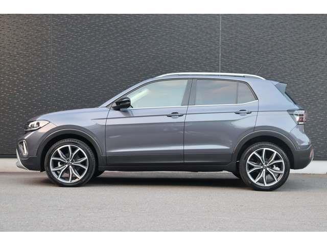 T-クロス TSI スタイル 1オーナー フロントA レーンA サイドA ACC BSM 純正ディスプレイオーディオ バックカメラ CarPlay BT 半革 シートH コーナーS ステアS ワイヤレス充電 USB ETC(13枚目)