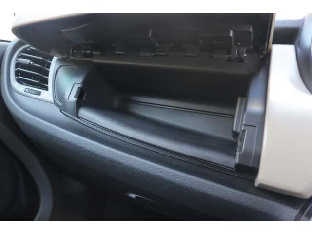 500X クロス 衝突軽減 ACC BSM 純正ディスプレイA CarPlay BT Bカメラ コーナーS 黒革 シートH Pシート ステアS Pシフト LED Aハイビーム 社外17インチAW ETC ドラレコ(32枚目)