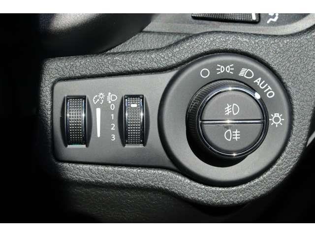 500X クロス 衝突軽減 ACC BSM 純正ディスプレイA CarPlay BT Bカメラ コーナーS 黒革 シートH Pシート ステアS Pシフト LED Aハイビーム 社外17インチAW ETC ドラレコ(37枚目)