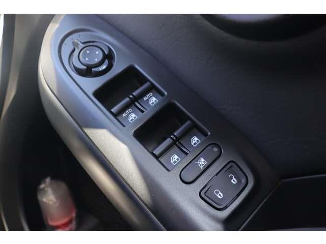 500X クロス 衝突軽減 ACC BSM 純正ディスプレイA CarPlay BT Bカメラ コーナーS 黒革 シートH Pシート ステアS Pシフト LED Aハイビーム 社外17インチAW ETC ドラレコ(38枚目)