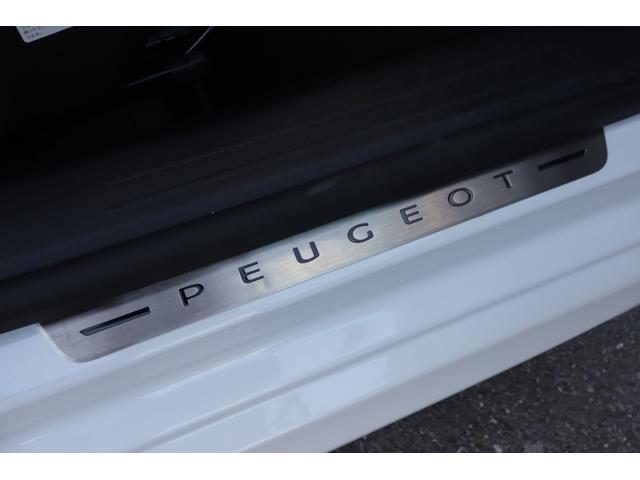 ２０８ ＧＴ　１オーナー　ＡＣＣ　ＢＳＭ　純正ディスプレイＡ　ＣａｒＰｌａｙ　ＢＴ　ワイヤレス充電　Ｂカメラ　半革　シートＨ　ステアＳ　Ｐシフト　ＬＥＤ　Ａライト　アンビエントライト　純正１７インチＡＷ　ＥＴＣ（54枚目）