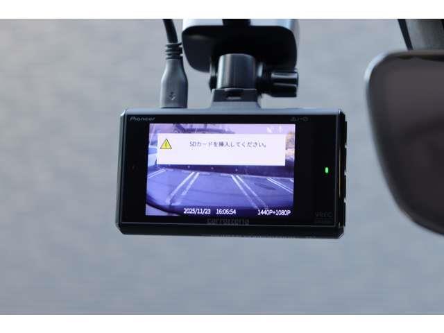 リベラーラはガリバーグループのＢＭＷ、メルセデスベンツ、アウディなどの輸入車専門店です。