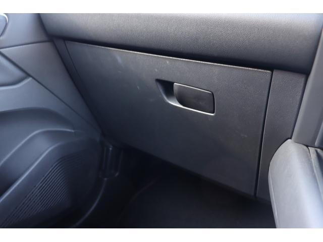 キャプチャー インテンス　ＡＣＣ　ＢＳＭ　純正ディスプレイＡ（社外ナビ搭載）ＣａｒＰｌａｙ　ＤＴＶ　ＢＴ　３６０°カメラ　黒半革　シートＨ　ステアリングＨ　ステアＳ　Ｐシフト　Ａライト　純正１８インチＡＷ　社外ドラレコ　ＥＴＣ（46枚目）