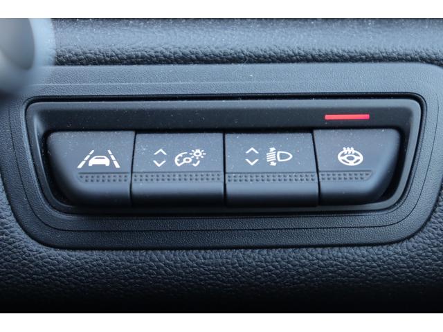 キャプチャー インテンス　ＡＣＣ　ＢＳＭ　純正ディスプレイＡ（社外ナビ搭載）ＣａｒＰｌａｙ　ＤＴＶ　ＢＴ　３６０°カメラ　黒半革　シートＨ　ステアリングＨ　ステアＳ　Ｐシフト　Ａライト　純正１８インチＡＷ　社外ドラレコ　ＥＴＣ（50枚目）