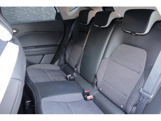 キャプチャー インテンス　ＡＣＣ　ＢＳＭ　純正ディスプレイＡ（社外ナビ搭載）ＣａｒＰｌａｙ　ＤＴＶ　ＢＴ　３６０°カメラ　黒半革　シートＨ　ステアリングＨ　ステアＳ　Ｐシフト　Ａライト　純正１８インチＡＷ　社外ドラレコ　ＥＴＣ（57枚目）