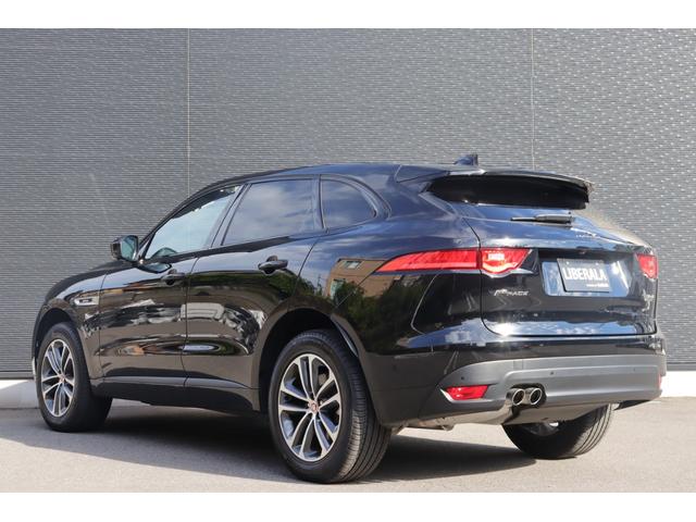 Ｆペイス Ｒ－スポーツ　衝突軽減　ＡＣＣ　ＢＳＭ　ＭＥＲＩＤＩＡＮサウンド　純正ナビ　ＣａｒＰｌａｙ　地デジ　ＢＴ　ＣＤ／ＤＶＤ　３６０°　半革　シートＨ　Ｐシート　ステアＨ　ステアＳ　Ａハイビーム　純１９インチＡＷ　ＥＴＣ（19枚目）