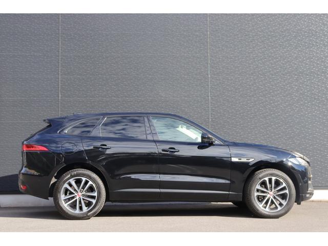 Ｆペイス Ｒ－スポーツ　衝突軽減　ＡＣＣ　ＢＳＭ　ＭＥＲＩＤＩＡＮサウンド　純正ナビ　ＣａｒＰｌａｙ　地デジ　ＢＴ　ＣＤ／ＤＶＤ　３６０°　半革　シートＨ　Ｐシート　ステアＨ　ステアＳ　Ａハイビーム　純１９インチＡＷ　ＥＴＣ（23枚目）