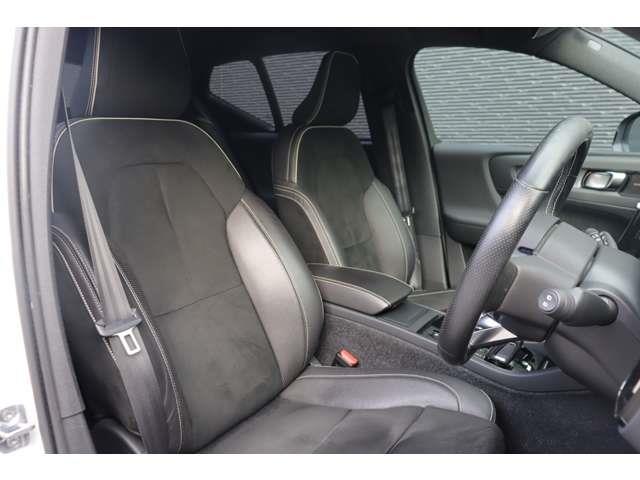 ＸＣ４０ Ｂ４　ＡＷＤ　Ｒデザイン　ＩＮＴＥＬＬＩＳＡＦＥ　ＡＣＣ　ｈ／ｋサウンド　純正ナビ　ＣａｒＰｌａｙ　ＢＴ　地デジ　ワイヤレス充電　３６０°　黒半革　シートＨ　Ｐシート　ステアＨ　ステアＳ　純正１９インチＡＷ　ＥＴＣ　ドラレコ（7枚目）