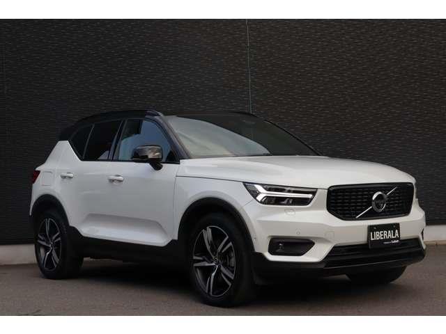 ＸＣ４０ Ｂ４　ＡＷＤ　Ｒデザイン　ＩＮＴＥＬＬＩＳＡＦＥ　ＡＣＣ　ｈ／ｋサウンド　純正ナビ　ＣａｒＰｌａｙ　ＢＴ　地デジ　ワイヤレス充電　３６０°　黒半革　シートＨ　Ｐシート　ステアＨ　ステアＳ　純正１９インチＡＷ　ＥＴＣ　ドラレコ（12枚目）