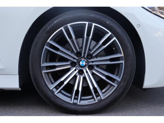 ＬＩＢＥＲＡＬＡの名前の由来はラテン語で「ｌｉｂｅｒａ：自由」と「ａｌａ：翼」を意味し、それらを組合せた造語です。自由な翼を得て思う存分人生を謳歌して欲しいという願いが込められています。