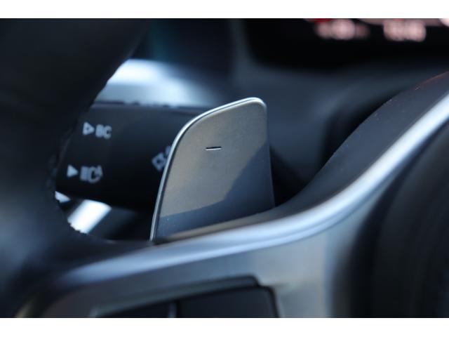 ＬＩＢＥＲＡＬＡの名前の由来はラテン語で「ｌｉｂｅｒａ：自由」と「ａｌａ：翼」を意味し、それらを組合せた造語です。自由な翼を得て思う存分人生を謳歌して欲しいという願いが込められています。