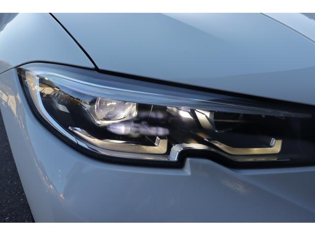 ＬＩＢＥＲＡＬＡの名前の由来はラテン語で「ｌｉｂｅｒａ：自由」と「ａｌａ：翼」を意味し、それらを組合せた造語です。自由な翼を得て思う存分人生を謳歌して欲しいという願いが込められています。