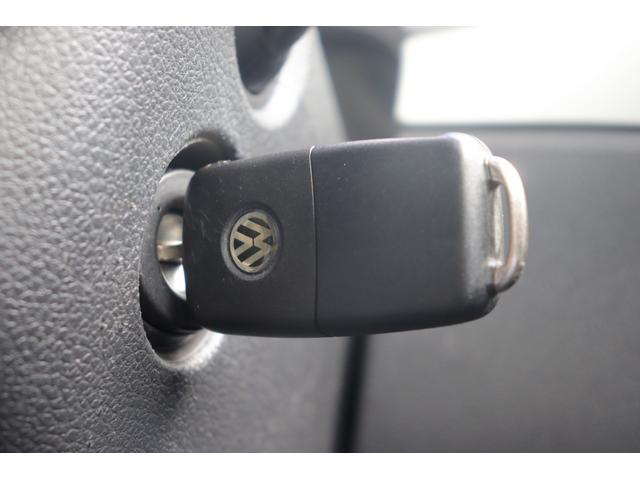 ザ・ビートル デザイン 保証書 クルコン 社外ナビ 地デジ Bluetooth CD/DVD AUX LEDヘッドライト F/Rフォグ 純正16インチAW 純正フロアマット ETC 純正ドラレコ前後 リモコンキー スペアキー(47枚目)