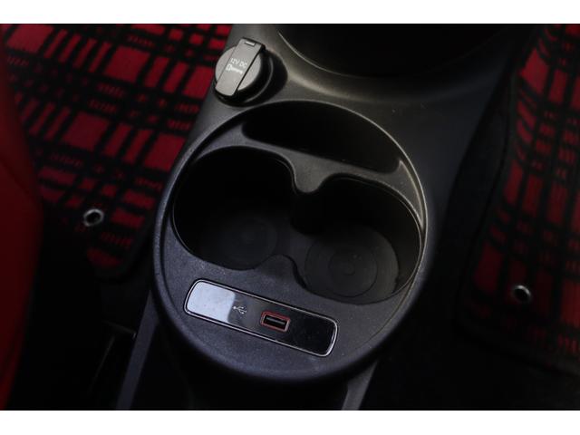 500 1.2 ポップ 禁煙車 保証書 取扱説明書 純正ディスプレイオーディオ AppleCarPlay Bluetooth USB 赤革Sカバー ハロゲンライト リアフォグ ステアS 社外フロアマット ETC リモコンキー(42枚目)