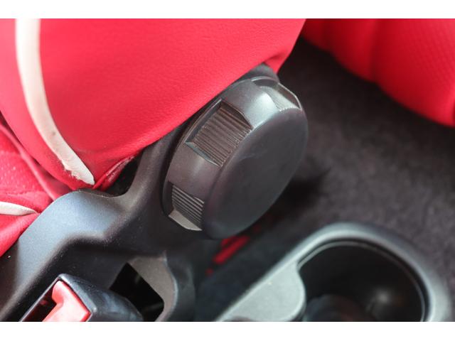 500 1.2 ポップ 禁煙車 保証書 取扱説明書 純正ディスプレイオーディオ AppleCarPlay Bluetooth USB 赤革Sカバー ハロゲンライト リアフォグ ステアS 社外フロアマット ETC リモコンキー(53枚目)