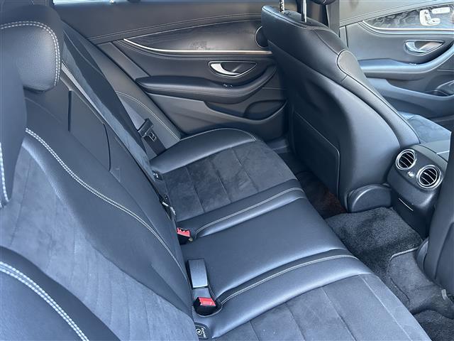 Eクラスステーションワゴン E200 ステーションワゴン アバンギャルドスポーツ(40枚目)