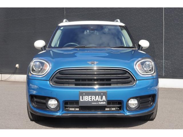 ＭＩＮＩ クーパーＤ　クロスオーバー　インテリジェントＳ　ＡＣＣ　純正ナビ　Ｂｌｕｅｔｏｏｔｈ　ＵＳＢ　Ｂカメラ　コーナーＳ　ＬＥＤ　Ａライト　Ｆ／Ｒフォグ　Ａワイパー　Ｐバックドア　純正１７インチＡＷ　ミラー一体型ＥＴＣ　ドラレコ　禁煙（20枚目）