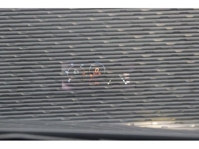 Ａクラス Ａ１８０　スタイル　ＡＭＧライン　１オナ　ＲＳＰ　ＡＣＣ　ＢＳＭ　ＳＲ　ＨＵＤ　純正ナビ　地デジ　ＢＴ　ＵＳＢ　Ｂカメラ　コーナーＳ　黒革　シートＨ　Ｐシート　ＬＥＤ　Ａハイビーム　アンビエントライト　純正１８インチＡＷ　ＥＴＣ（6枚目）