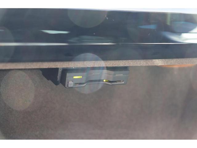 ベースグレード サンルーフ BOSEサウンド クルーズコントロール 純正20インチアルミホイール 純正ナビ CD DVD再生 地デジ BT サイド/バックカメラ 革シート パワーシート シートH Pバックドア HID(41枚目)