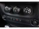 スポーツ　当店買取車両　クルコン　社外ナビ　地デジ　ＢＴ　ＣＤ／ＤＶＤ　Ｂカメラ　サイドカメラ　ステアＳ　ＬＥＤライト　Ｆ／Ｒフォグ　純正１８インチＡＷ　純正フロアマット　ＥＴＣ　リモコンキー　スペアキー１本（27枚目）