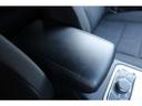 ラレード　当店買取車両　クルコン　純正ナビ　ＣＤ　Ｂｌｕｅｔｏｏｔｈ　ＵＳＢ　地デジ　Ｂカメラ　Ｓカメラ　Ｆカメラ　パワーシートパドルシＳ　ステアＳ　Ａライト　Ｓステップ　純１８ＡＷ　社外ドラレコ　ＥＴＣ（28枚目）