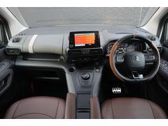 �̣ɣ£ţң��̣��ϡ�͢�������Ӥο����ʥ����������Ƥ��륤��ݡ��ȡ����쥯�ȡ��֥��ɤǤ��������ʡ��ͤȤʤ���������ޤ���ľ�ܴ����봶�������ˤ��������ɤΰ���Ȥνв񤤤򥳡��ǥ��͡��Ȥ������ޤ��� 5