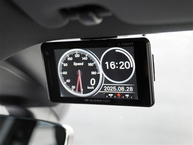 Ｑ３ ３５ＴＦＳＩ　Ｓライン　ワンオーナー　ＡｕｄｙプレセンスＡＣＣレーンアシストサイドアシスト　ＭＭＩナビフルセグＴＶ　Ｂｌｕｅｔｏｏｔｈ全方位カメラブラックレザーシートシートヒーター　パワーバックドア　ドライブセレクトドラレコ（25枚目）