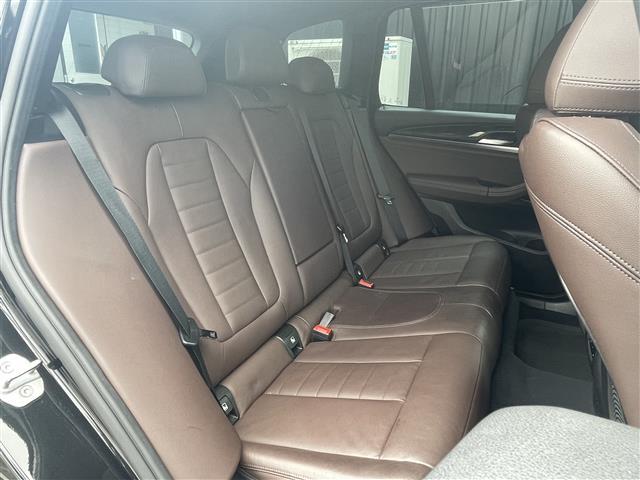 Ｘ３ ｘＤｒｉｖｅ　２０ｄ　Ｍスポーツ　インテリジェントセーフティ　衝突軽減ブレーキＡＣＣ車線逸脱ブラインドスポットモカレザーシート　シートヒーター　前席パワーシートＩＤｒｉｖｅＨＤＤナビフルセグＴＶ　Ｂｌｕｅｔｏｏｔｈ全方位カメラドラレコ（9枚目）
