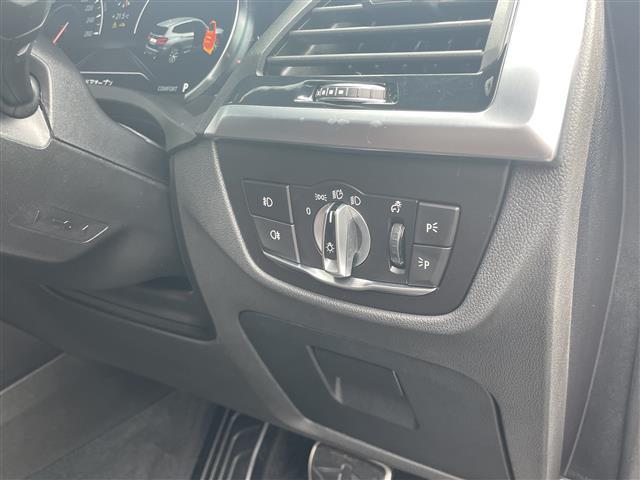 Ｘ３ ｘＤｒｉｖｅ　２０ｄ　Ｍスポーツ　インテリジェントセーフティ　衝突軽減ブレーキＡＣＣ車線逸脱ブラインドスポットモカレザーシート　シートヒーター　前席パワーシートＩＤｒｉｖｅＨＤＤナビフルセグＴＶ　Ｂｌｕｅｔｏｏｔｈ全方位カメラドラレコ（13枚目）