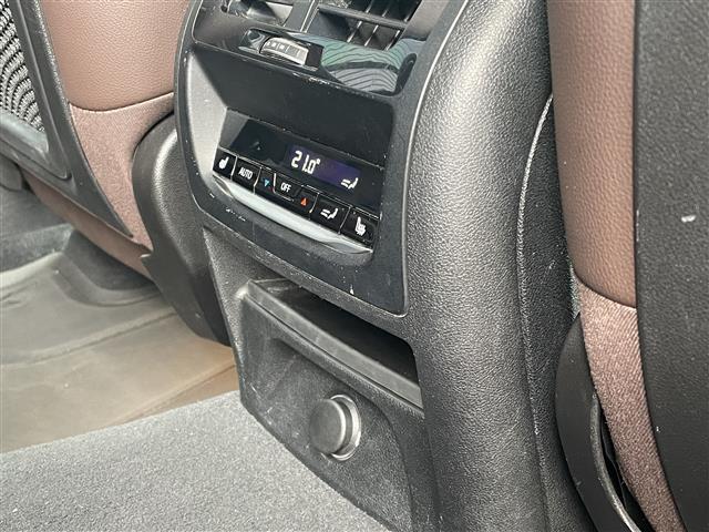 Ｘ３ ｘＤｒｉｖｅ　２０ｄ　Ｍスポーツ　インテリジェントセーフティ　衝突軽減ブレーキＡＣＣ車線逸脱ブラインドスポットモカレザーシート　シートヒーター　前席パワーシートＩＤｒｉｖｅＨＤＤナビフルセグＴＶ　Ｂｌｕｅｔｏｏｔｈ全方位カメラドラレコ（18枚目）