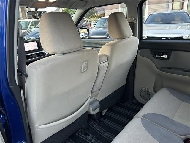 ＬＩＢＥＲＡＬＡの全国在庫約２，４００台※！その中から厳選したお車をご提案！お近くの店舗でのご納車可能！その品揃えと品質に驚くこと間違い無し！※２０２３年１０月現在。売約済みの可能性もございます。