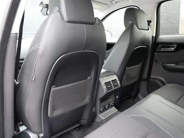 Ｆペイス Ｒ－スポーツ　ワンオーナー　ＩＮＣＯＮＴＲＯＬ　ＴＯＵＣＨ　ＰＲＯナビフルセグＴＶＢｌｕｅｔｏｏｔｈ全方位カメラ　ＭＥＲＩＤＩＡＮサラウンド　ハーフレザーシートシートヒーターＬアダプティブＬＥＤヘッドライト（9枚目）