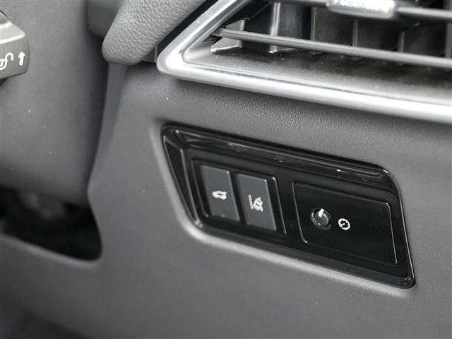 Ｆペイス Ｒ－スポーツ　ワンオーナー　ＩＮＣＯＮＴＲＯＬ　ＴＯＵＣＨ　ＰＲＯナビフルセグＴＶＢｌｕｅｔｏｏｔｈ全方位カメラ　ＭＥＲＩＤＩＡＮサラウンド　ハーフレザーシートシートヒーターＬアダプティブＬＥＤヘッドライト（20枚目）